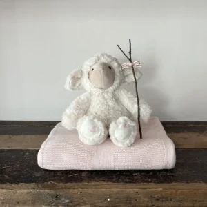 Lifestyle Image: Comfort Blanket and Lettice the Lamb